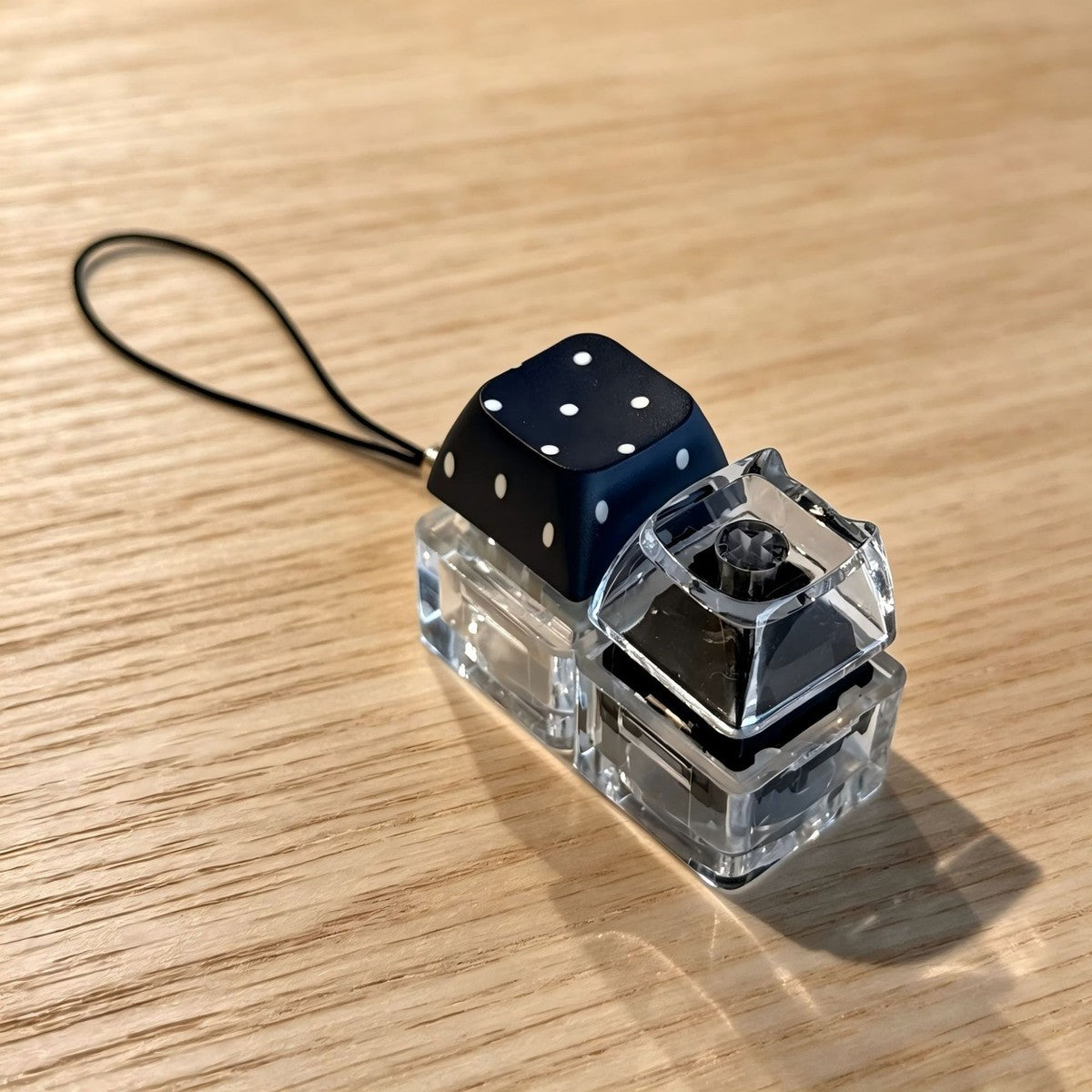 Polka-Dot Cat-Head 2-Key keycap clicker keychain, Black Polka-Dot