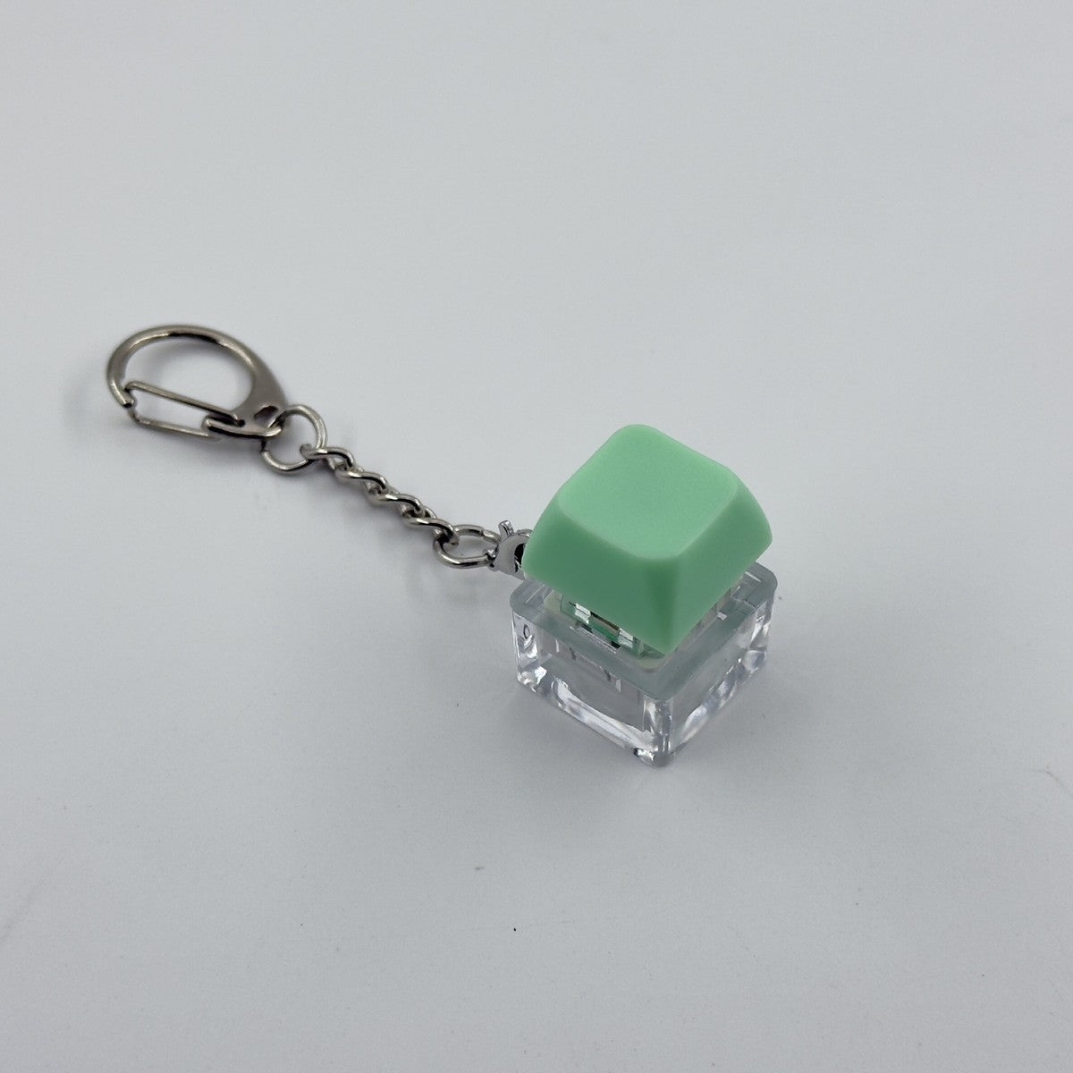 Single-Key Macaron keycap clicker keychain, Mint
